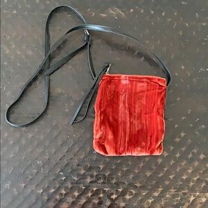 Steven Madden cross body purse